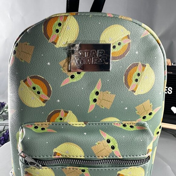 Loungefly Disney Grogu Backpack Mandalorian Child Star Wars Purses Shoulder Bag - Picture 3 of 12